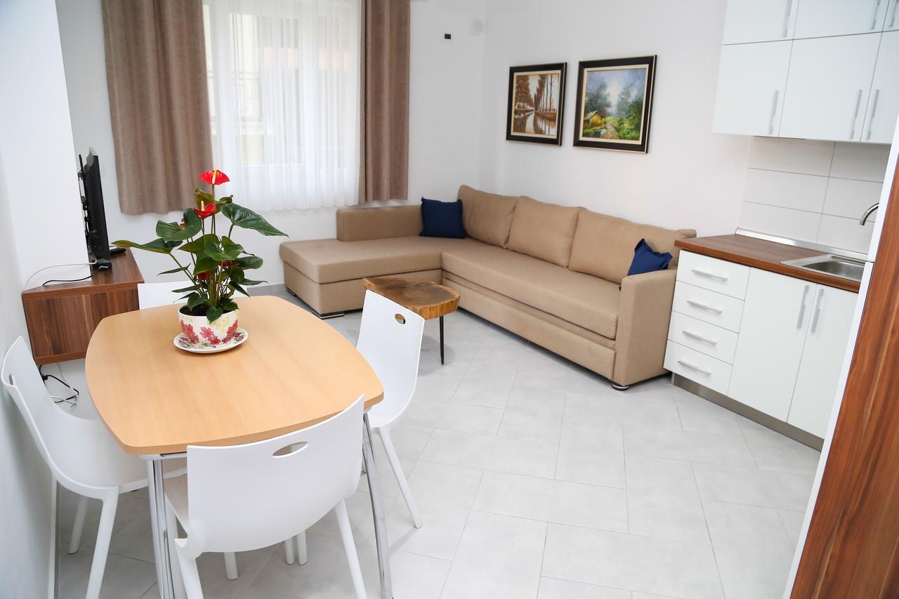 Carpe Diem Apartments-Hotel Shengjin Luaran gambar